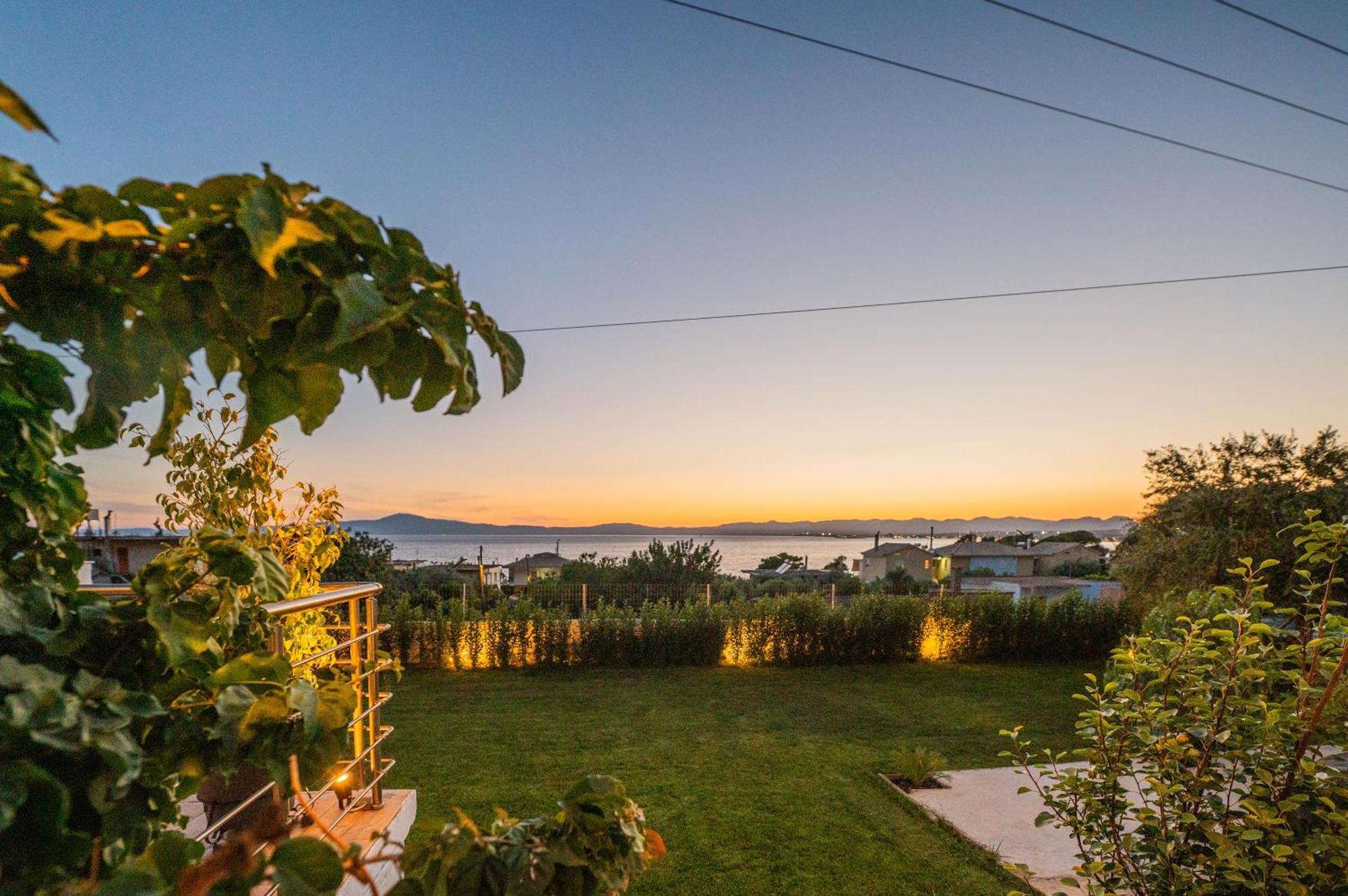 カラマタ Thea Seaview Luxury Livingヴィラ エクステリア 写真